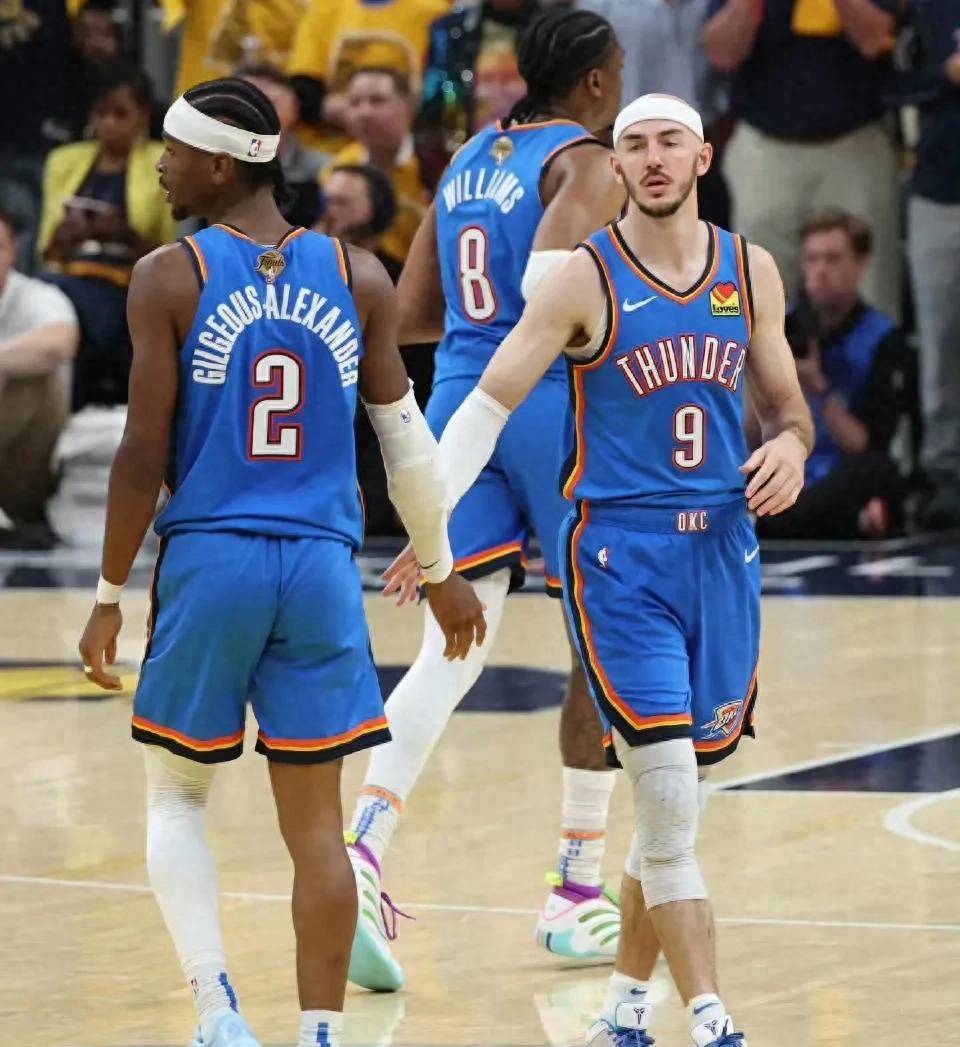 皇冠体育官方网站-关键时刻欧篮联焦点战，印第安纳步行者主帅复盘，震撼外界，细节决定成败(效忠大卫的三个勇士的讲章)